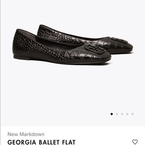 Tory Burch Georgia Ballet ( new in the box )